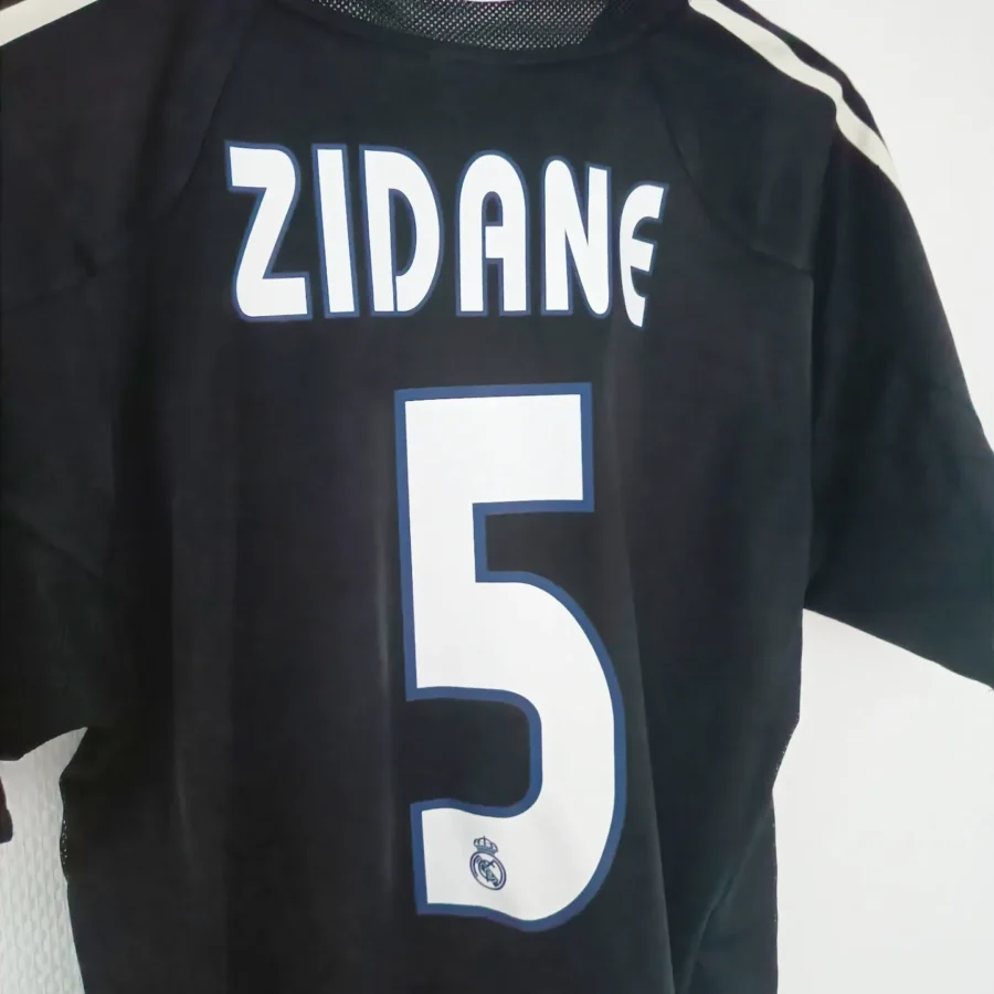 Real Madrid Zidane 5番ジャージ Real Madrid Zidane 5番ジャージ レアル・マドリード ジャージ