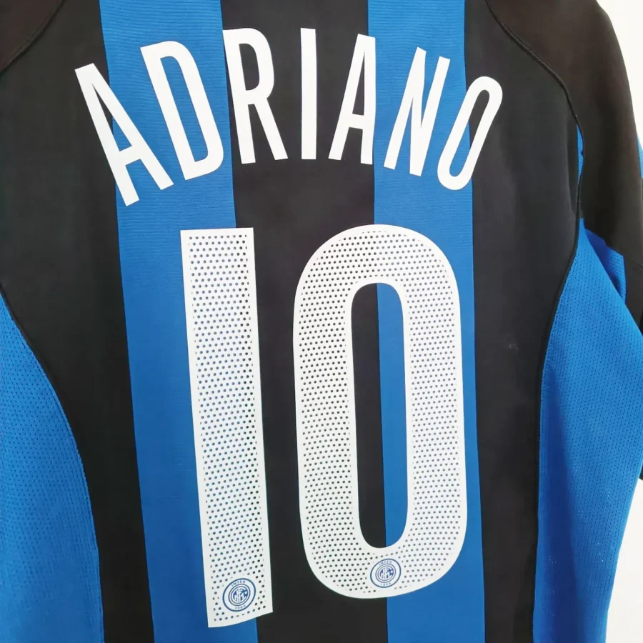 Inter Milan 2004/2005 Home Shirt - Adriano #10